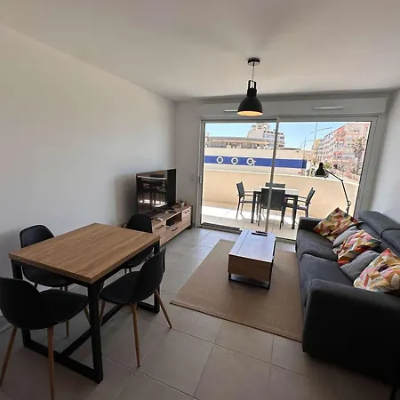 Apartment T2 De Standing, Face Mer, 4 Pers, A 30m De La Plage, Parking Privatif - Fr-1-701-73 Valras-Plage